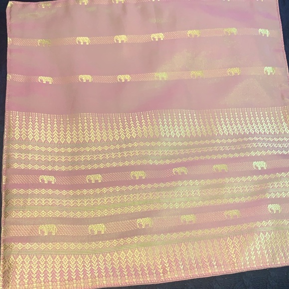 Blush Coral color Elephant Thai Silk pillow cover 16 in Square BRAND NEW!!! - Picture 1 of 10